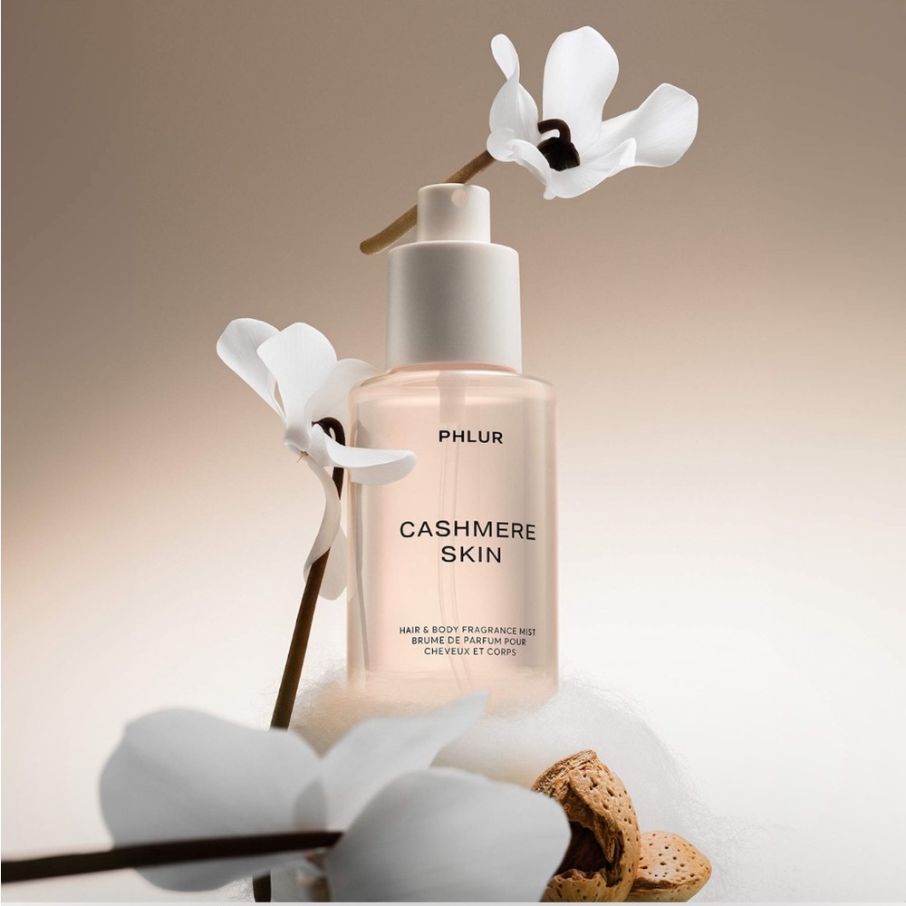 Phlur Cashmere Skin 2mL Decant Sample with Spray